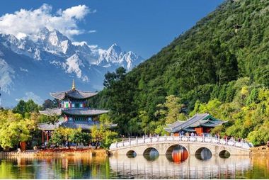 Hà Nội - Hà Khẩu - Đại Lý - Lệ Giang - Shangrila 6N5Đ, Đi bằng ô tô + 2 chặng tàu cao tốc, no shopping + KS 3,4*